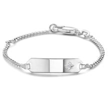 Naam armbandje kind met zirkonia