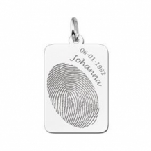 Zilveren hanger rechthoek met vingerafdruk en tekst Names4ever