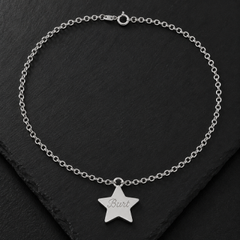 Zilveren naamketting met sterretjeshanger en gravure