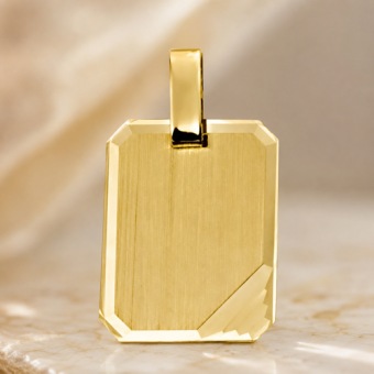 14K gouden graveerhanger 14x18 mm met gravure