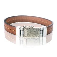 Leren armband met afdruk in bakslot, kleur 108 bruin stiksel