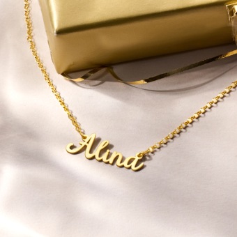 Vergulde naamketting Alina van 925 zilver met eigen naam