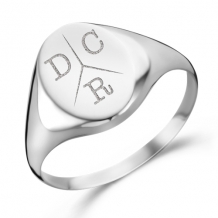 Ovale zilveren zegelring met drie initialen Names4Ever