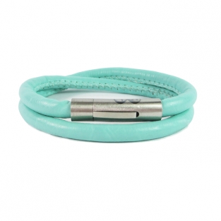 Groene armband graveren