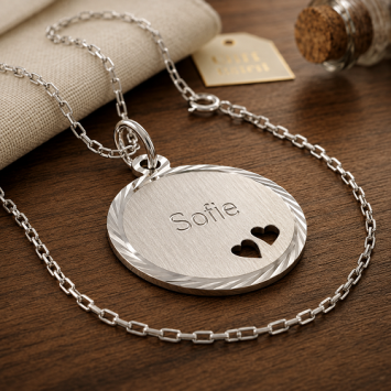 Gediamanteerde hanger rond met hartjes