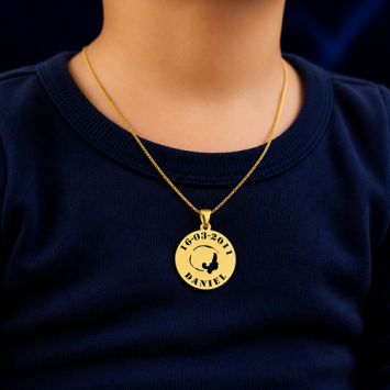 Gouden babyhanger jongen met naam en datum