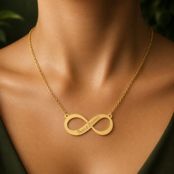 Gouden infinity hanger met persoonlijke gravure  