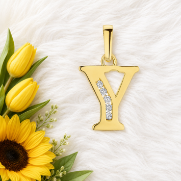 Gouden hanger letter zirkonia