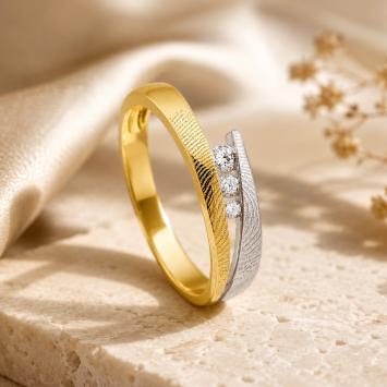 Gouden vingerafdruk ring met steentjes