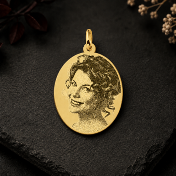 Ovale gouden foto hanger