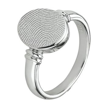 Ovale zilveren zegelring met vingerafdruk