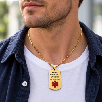 Goudkleurige SOS hanger 22 x 36 mm met ketting en medische gravure