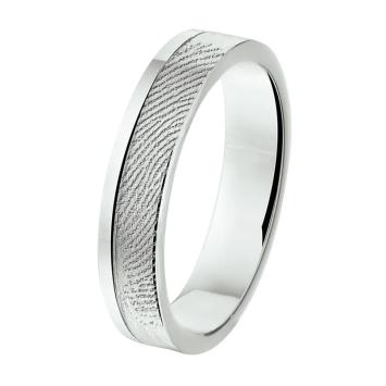 Zilveren ring met vingerafdruk