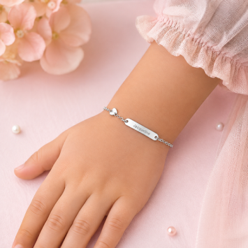 Zilveren armbandje met hart